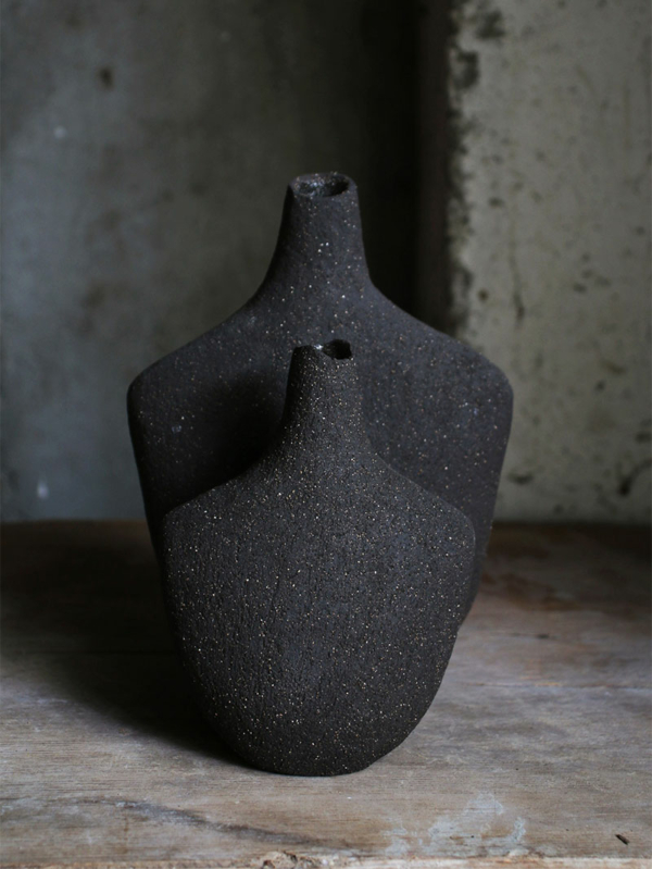 stephanie-petit-collection-oiseau-vase-noir-4